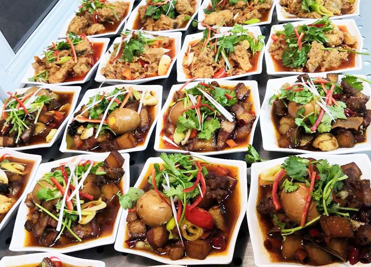 食堂管理最新菜譜展示